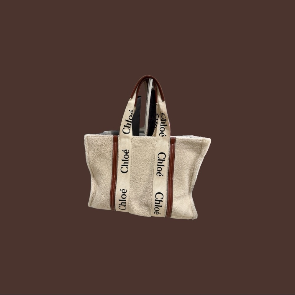 Chloe Large Woody Shearling Tote Bag